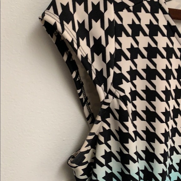 Cap Sleeve Fit & Flare Dress - Picture 6 of 10